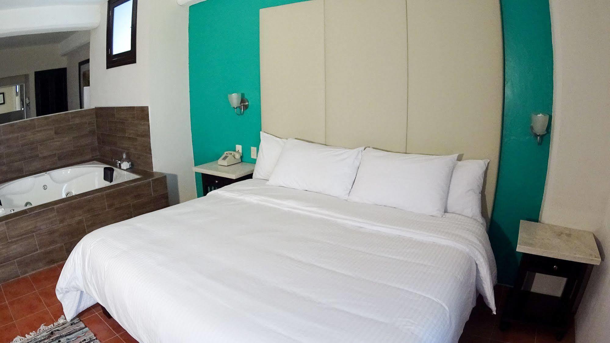 Hotel Santa Fe Tlatlauquitepec Exterior foto